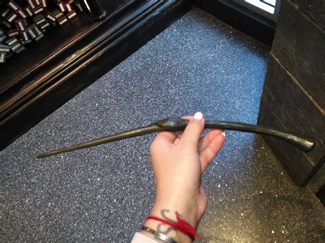 Волшебная палочка Беллетрисы Лестрейндж