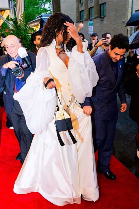 LAURA HARRIER Arrives at 2025 Met Gala in New York 05/05/2025 – HawtCelebs