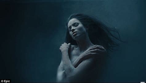 Ciara Strips Naked In Dance Like We Re Making Love Video Daily Mail Online