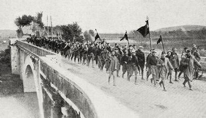 fascisti arrivarono  marciare su roma