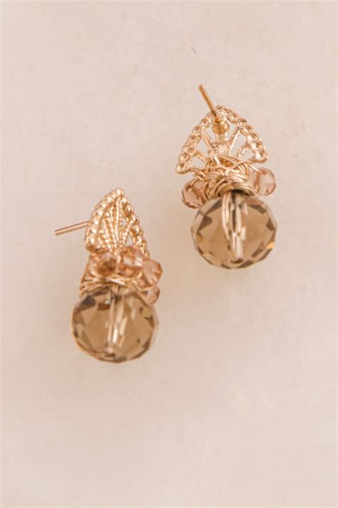 Brinco Bordado A M O Cristais Nude E Folheado Em Ouro K Magrini Joias