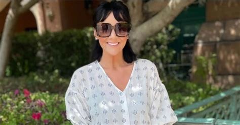 Martine McCutcheon Plays Table Tennis In Her Bikini As She Enjoys