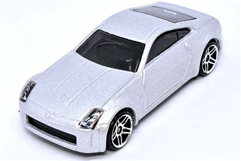 Nissan Z Z Z Hot Wheels