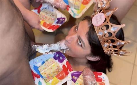 Free Birthday Surprise Porn Videos XHamster