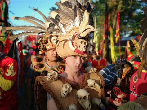 90 Suku Hakka Foto Stok Potret And Gambar Bebas Royalti Istock