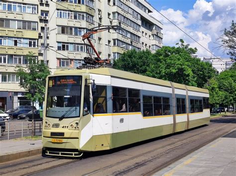 Бухарест, Bucur LF-CA № 411 — Фото — Городской электротранспорт