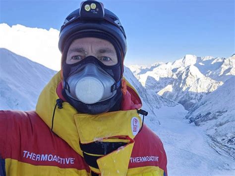 Solo Hungarian Climber Missing From Everest Hillary Step Area The