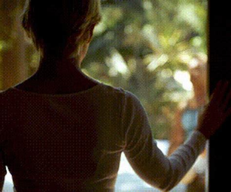 What S The Name Of The Girl Seducing The Guy For Outdoor Sex Kit Mercer Van Wylde