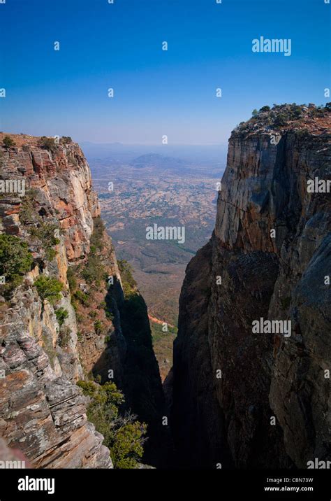 Tundevala Canyon, Angola Stock Photo - Alamy
