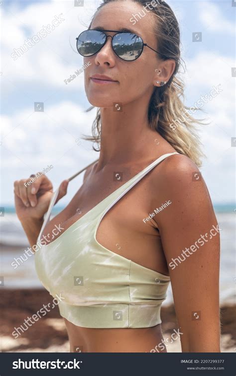Caucasian Woman Beautiful Sexy Blonde Hair Stock Photo 2207299377 Shutterstock