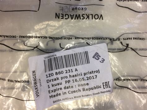 Кронштейн VAG для огнетушителя — Chery A5 Fora, 1,6 л, 2008 года ...