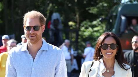 Meghan Markle and Prince Harry spotted enjoying exclusive Caribbean ...