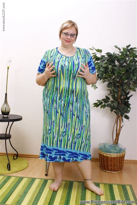 Fat Mature Gertruda Exposes Her Monster Breasts And Toys Her Vagina CoedCherry