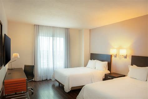 FIESTA INN MONTERREY FUNDIDORA $75 ($̶1̶4̶5̶) - Prices & Hotel Reviews ...