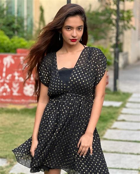 What A Babe Anushka Sen Is Making Netizens Go Wild With Her Day Dresses See Here