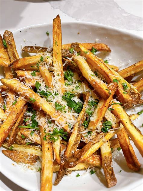 Parmesan Truffle Fries — The Hungry Hooker