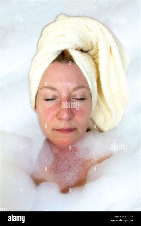 Mature Woman In Bath Hi Res Stock Photography And Images Alamy