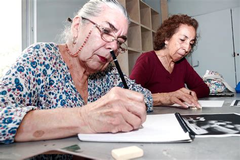 Invita Secretar A De Cultura Al Taller Gratuito De Dibujo Para Adultos