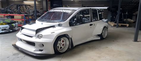 1 1m Rocket Bunny Fiat Multipla 1000tipla Is How They Build A 1 000 Hp Corvette Z06 In France