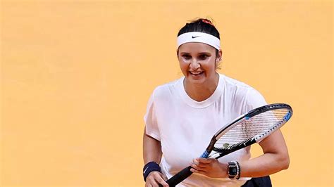 Tennis Star Sania Mirza Pens Heartfelt Note Ahead Of