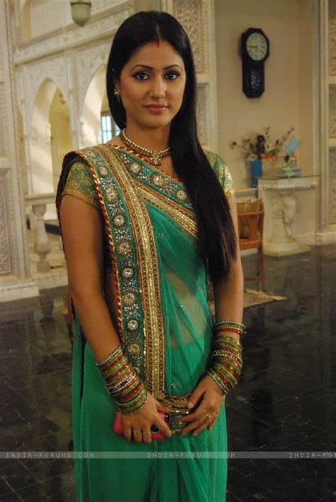 Hina Khan in Saree - Aka Akshara of Yeh Rishta Kya Kehlata Hai