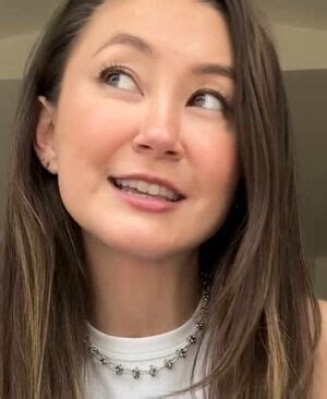 Kimiko Glenn Leaked Nude Photos And Videos