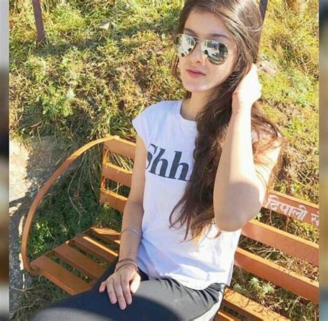 Shanaya Kapoor Hot Actresses Beautiful Actresses Cute Wallpaper Backgrounds Cute Wallpapers