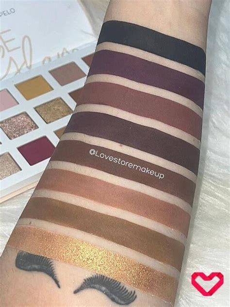 Paleta De Sombras Nude Glam Nathalia Capelo