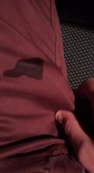 Sborro Nei Pantaloni Gay Handjob Porn XHamster