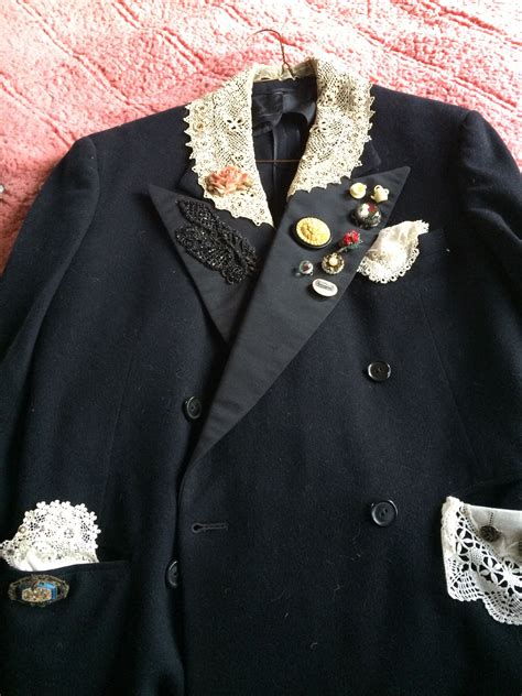 Pin by 𝐀𝐋𝐈𝐂𝐄 on 𝐂𝐎𝐔𝐓𝐔𝐑𝐄 𝐅𝐀𝐒𝐇𝐈𝐎𝐍 in 2024 | Upcycle clothes, Aesthetic ...