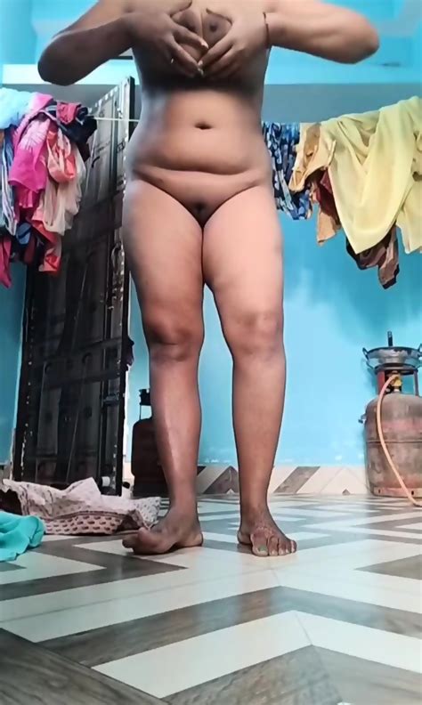 DESI YOUTUBER HUSAN KI PARI PREMIUM SHOW FIRST ON HERE BIG BOUNCING BOOBS UNDRESS BIG PUSSY