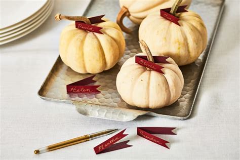 Martha Stewart Thanksgiving Table Decorating Tips | The Kitchn