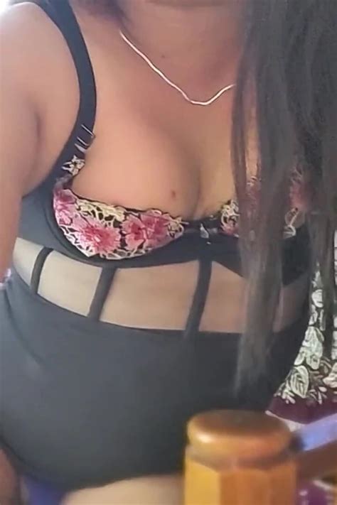 Book Show Suck This Shemale Amateur Amateur Porn Feat