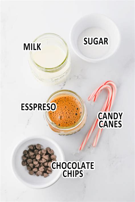 How to Make the Best Peppermint Mocha at Home | Trop Rockin Recipes
