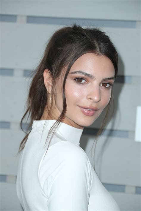 Emily Ratajkowski 18 Hot Celebs Home