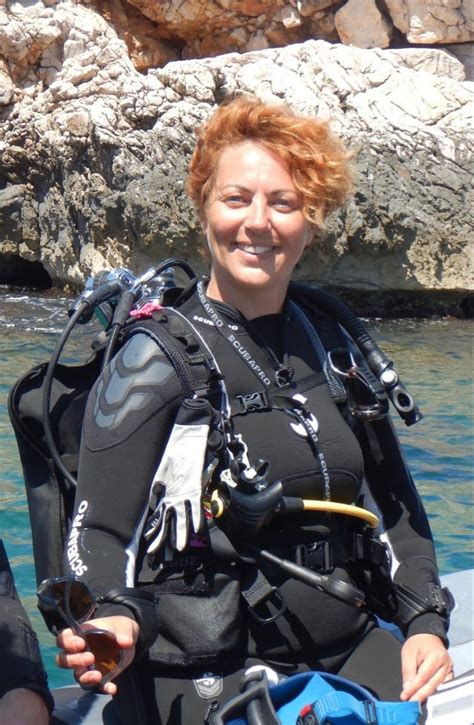Pin By J J On Scuba Diving Women 7 Scuba Girl Wetsuit Scuba Girl