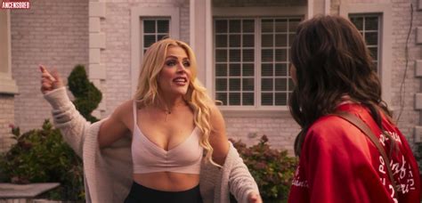Busy Philipps Nude Pics Page 1