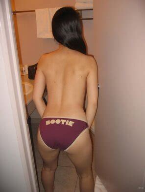 KELLY DIVINE BIG BUTTS NEED BIG COCKS Porn Pic