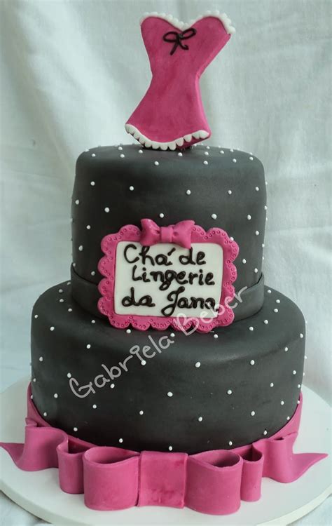 Gabriela Beber Bolos e Doces Personalizados Bolo Chá de Lingerie