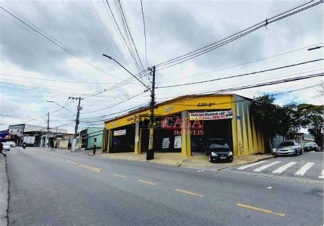 Salas comerciais para alugar em Guaianases em São Paulo Chaves na Mão