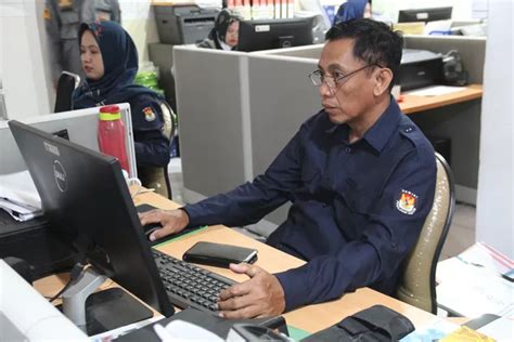 Administrasi Tak Lengkap Persen Bacaleg Di Jombang Belum Memenuhi