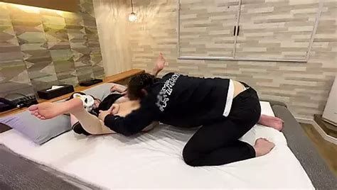 Perverse Verheiratete Frau Hat Sex Im Nebenzimmer Mit Ihrem Ehemann XHamster