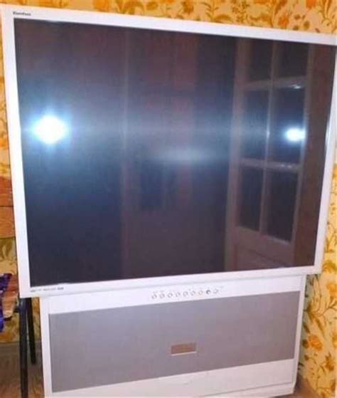 Продаю проекционный телевизор SAMSUNG | Festima.Ru - Мониторинг объявлений