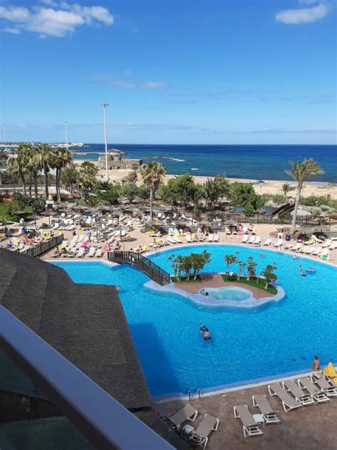 Außenansicht Elba Sara Beach And Golf Resort Caleta De Fuste • Holidaycheck Fuerteventura