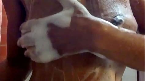 Ginger Moisther Soapy Wet Nipples Tits Closeup Belly Xxx Mobile Porno Videos Movies