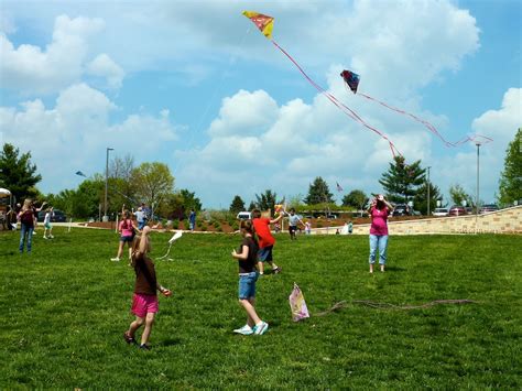 Cherry Blossom Kite Festival 2014 - Springfield Sister Cities Association