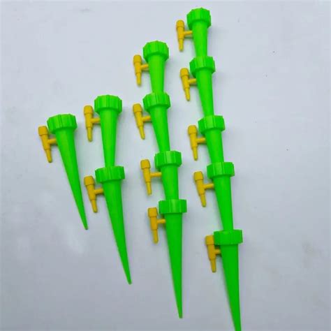 Купить Насадка на бутылку для капельного полива, цена 29 ₴ — Prom.ua ...