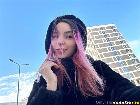 Kira Cha Nude OnlyFans Photo Nudostar TV