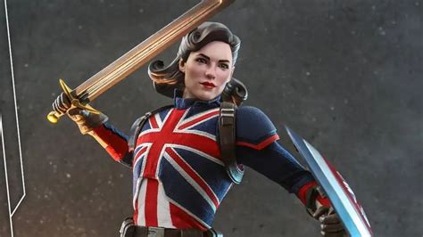 What If Marvel S Captain Carter Had Her Own Hot Toys Figure Hot Toys Marvel Women Marvel