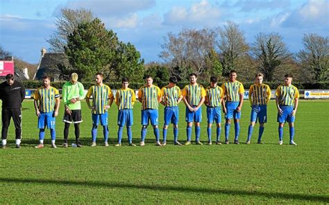 Foot Deux Victoires Chez Les Seniors Le T L Gramme